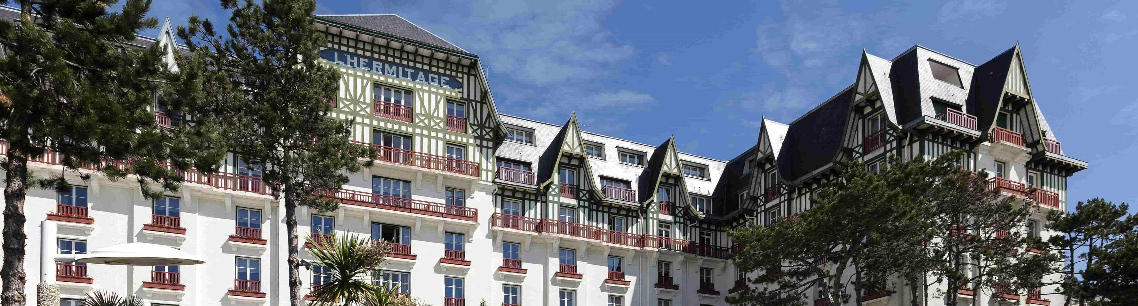 Hotel Barriere L'Hermitage La Baule-Escoublac Exterior photo